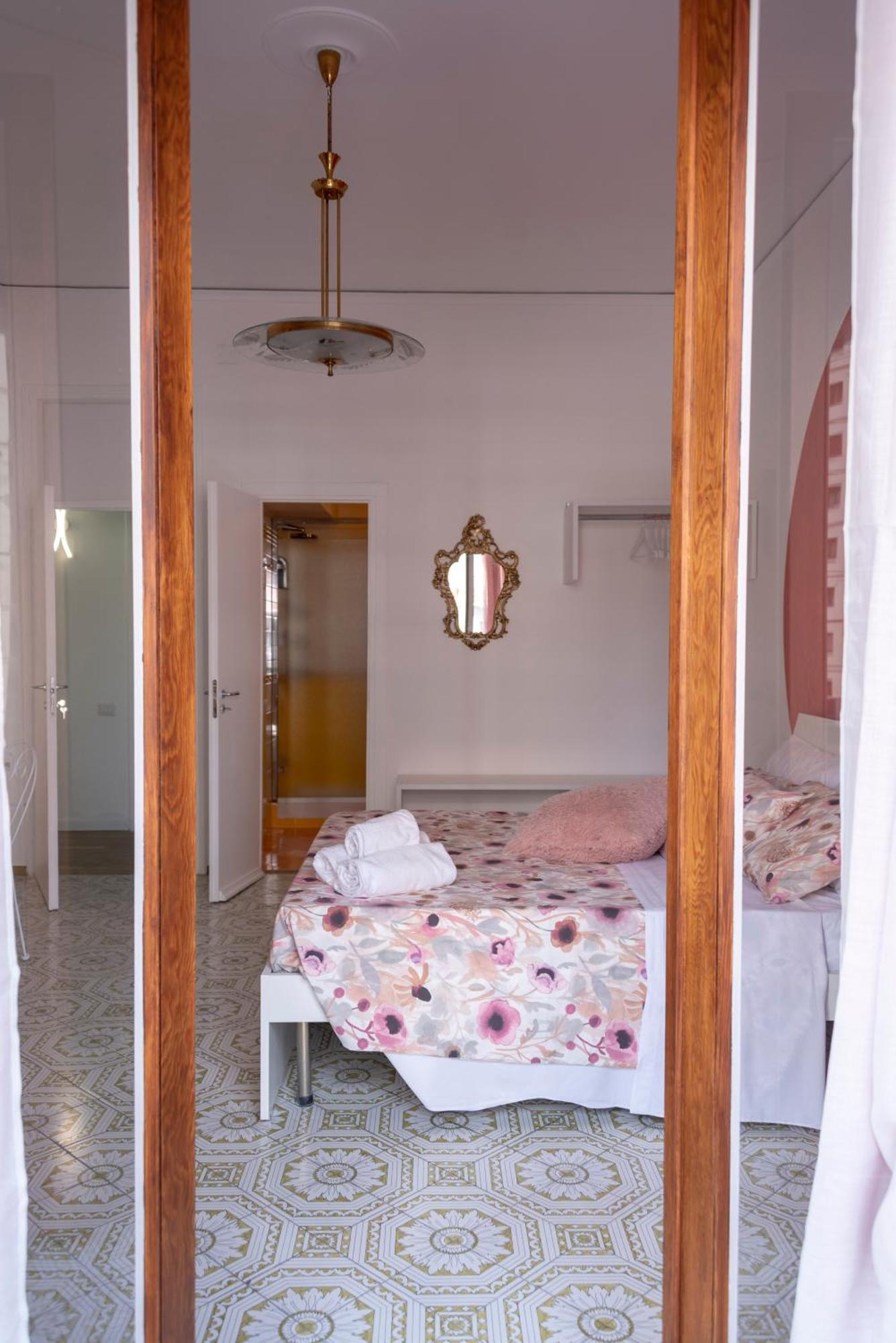 Reginella Guest House Salerno Buitenkant foto