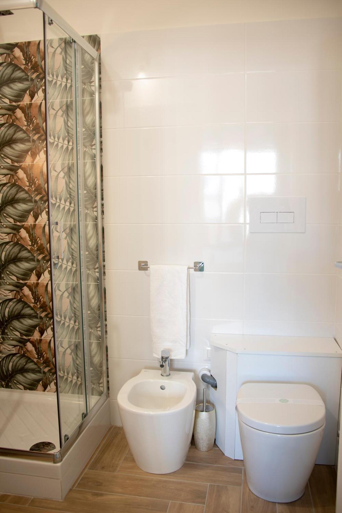 Reginella Guest House Salerno Buitenkant foto